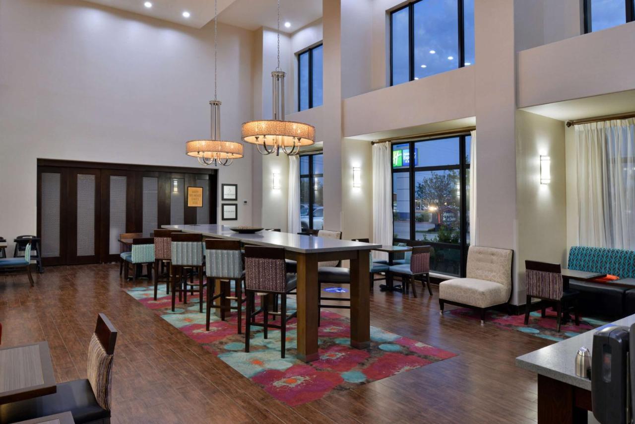 Hampton Inn And Suites Hutto Exteriér fotografie